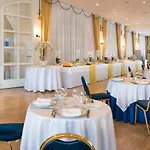 호텔 Sant Alphio Garden &