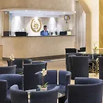 호텔 Sant Alphio Garden & 4*