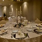 호텔 Sant Alphio Garden & 4*