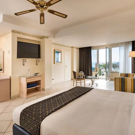 Hotel Sant Alphio Garden & Giardini-Naxos