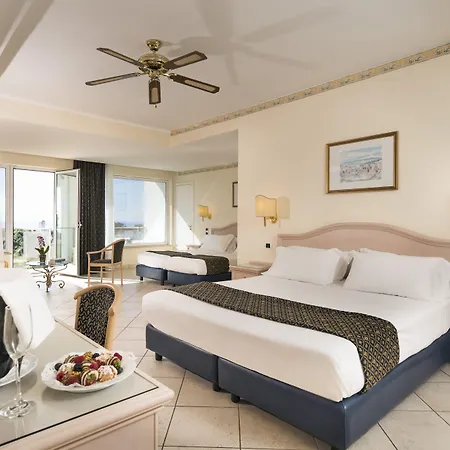 Sant Alphio Garden Hotel&spa 4*