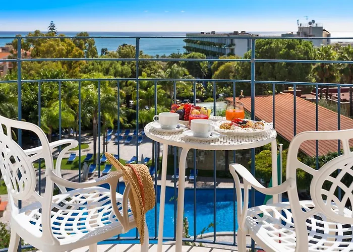 Sant Alphio Garden & Hotel 4*