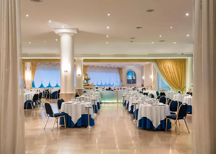 Hotel Sant Alphio Garden & 4*