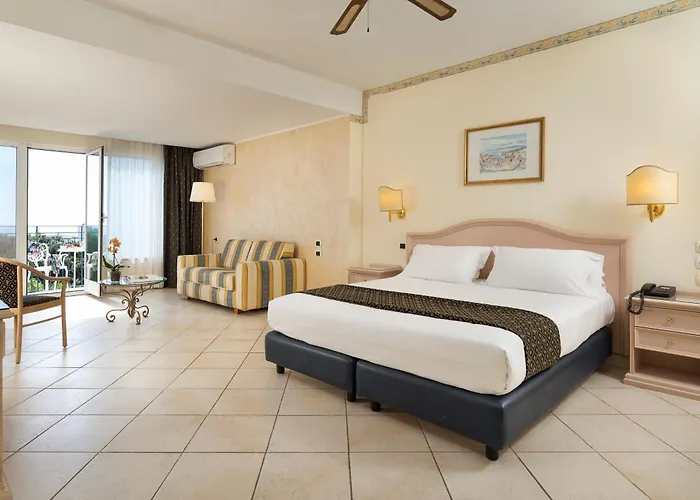 Hotel Sant Alphio Garden & Giardini Naxos