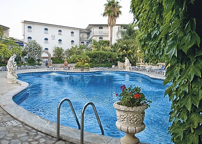 Sant Alphio Garden & Hotel 4*