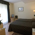 Sant Alphio Garden & 4*