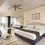 Sant Alphio Garden & 4*