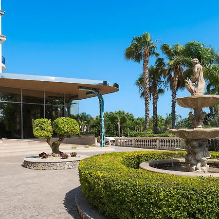 Sant Alphio Garden & 호텔 4*