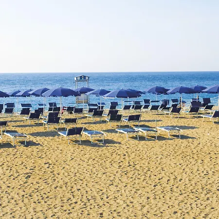 فندق Sant Alphio Garden & جيارديني ناكسوس