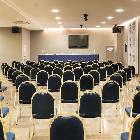 Hotel Sant Alphio Garden & 4*