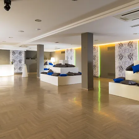 Sant Alphio Garden & جيارديني ناكسوس