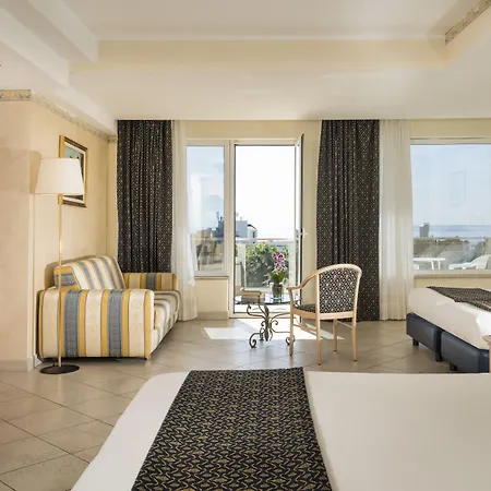 Sant Alphio Garden & جيارديني ناكسوس