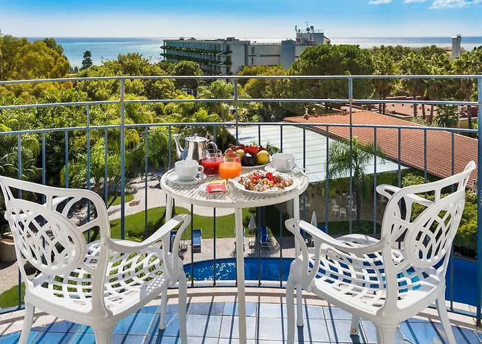 Sant Alphio Garden &