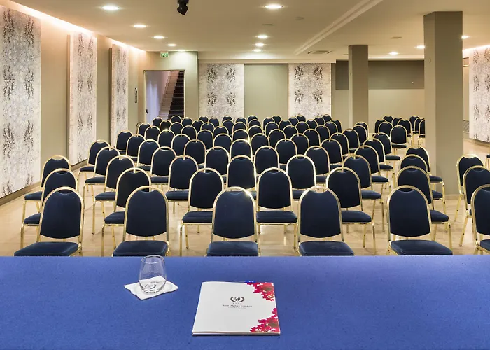 Sant Alphio Garden & 호텔